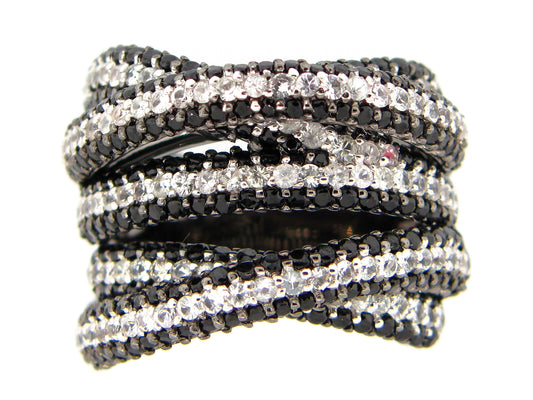 BLACK SPINEL & WHITE SAPPHIRE RING, BLACK FINISH, SILVER (H)