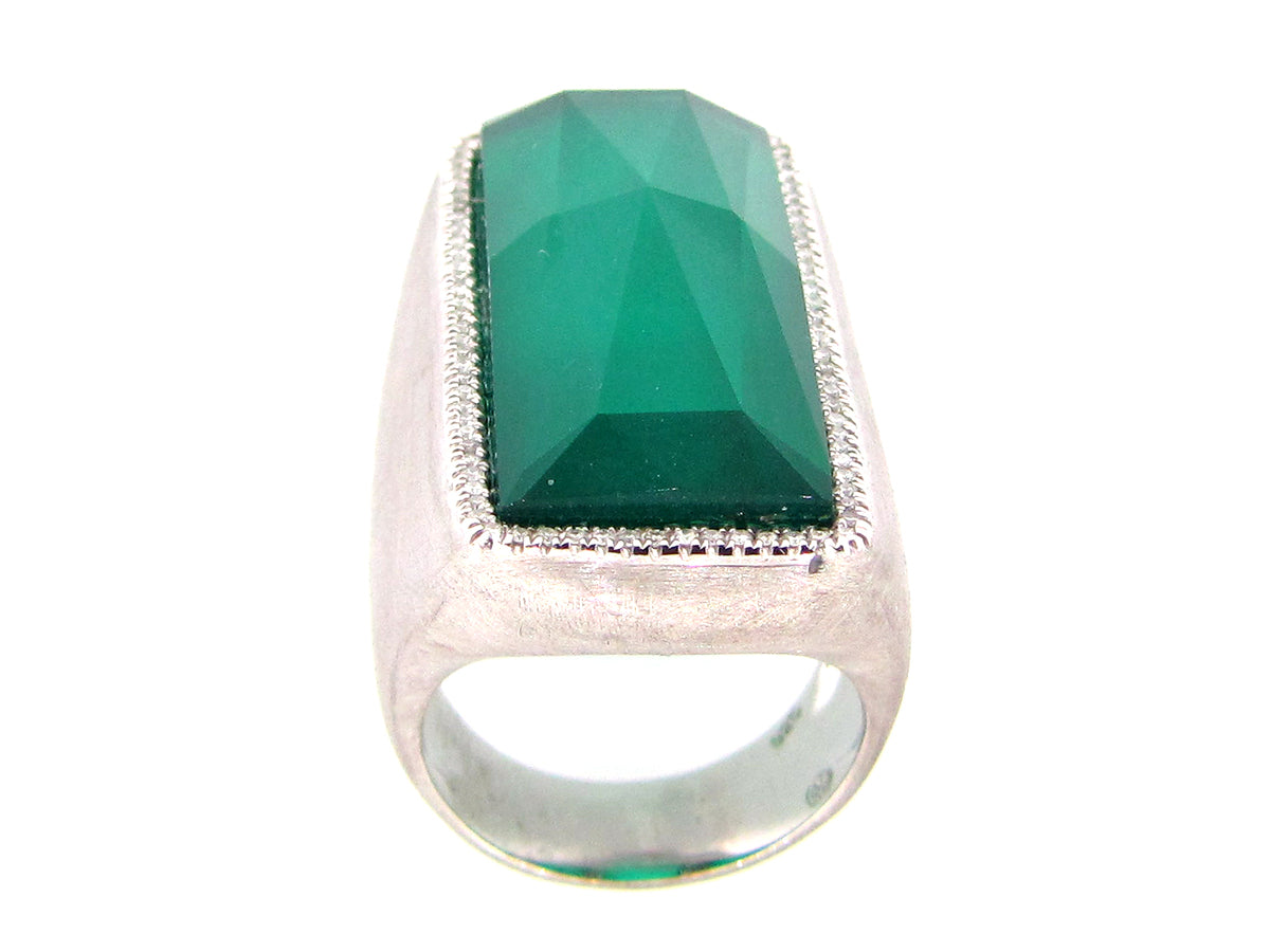EMERALD COLOR QUARTZ  DOUBLET AND DIAMOND RING, SILVER (ASBL)