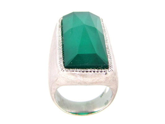 EMERALD COLOR QUARTZ  DOUBLET AND DIAMOND RING, SILVER (ASBL)